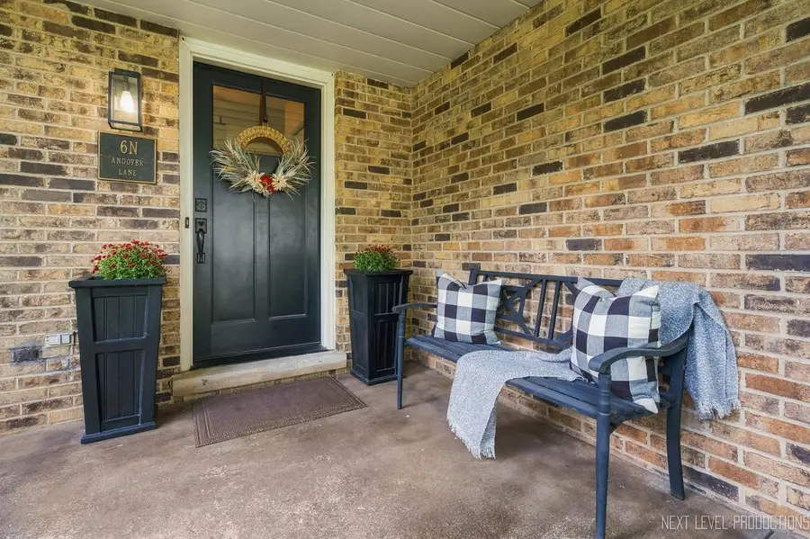 6 N Andover Lane, Geneva, IL 60134 - #2