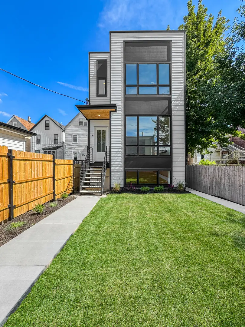 1728 N Sawyer Avenue, Chicago, IL 60647 - #2