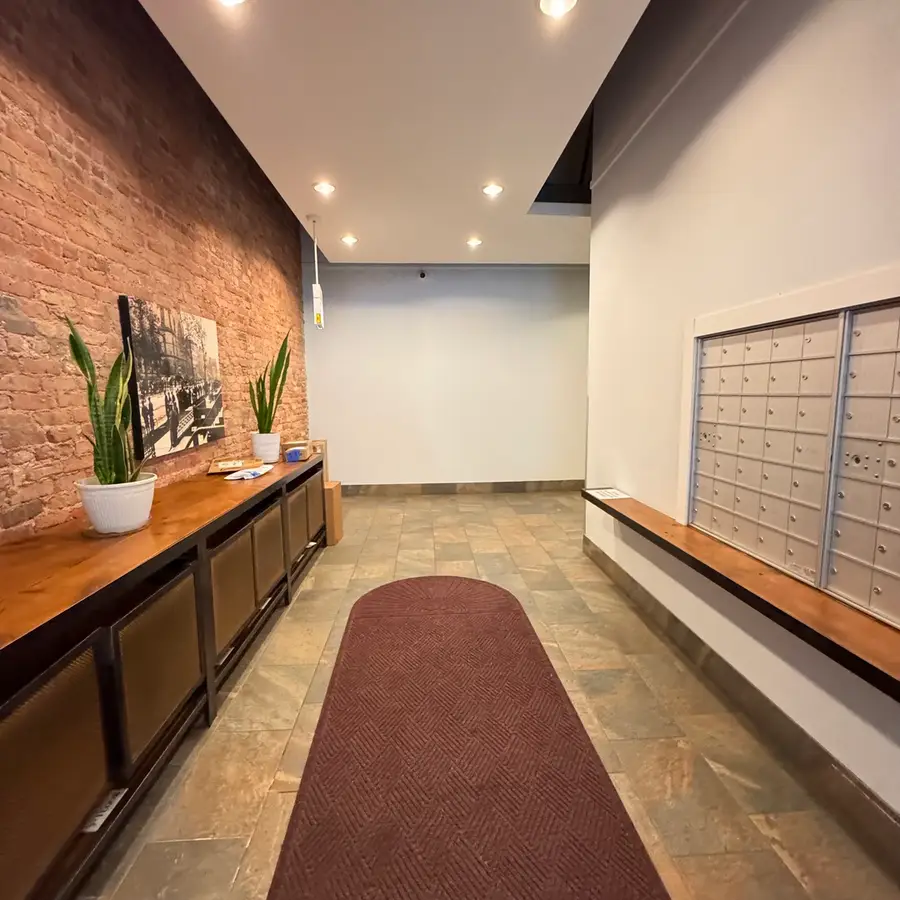 1631 S Michigan Avenue #402, Chicago, IL 60616 - #2