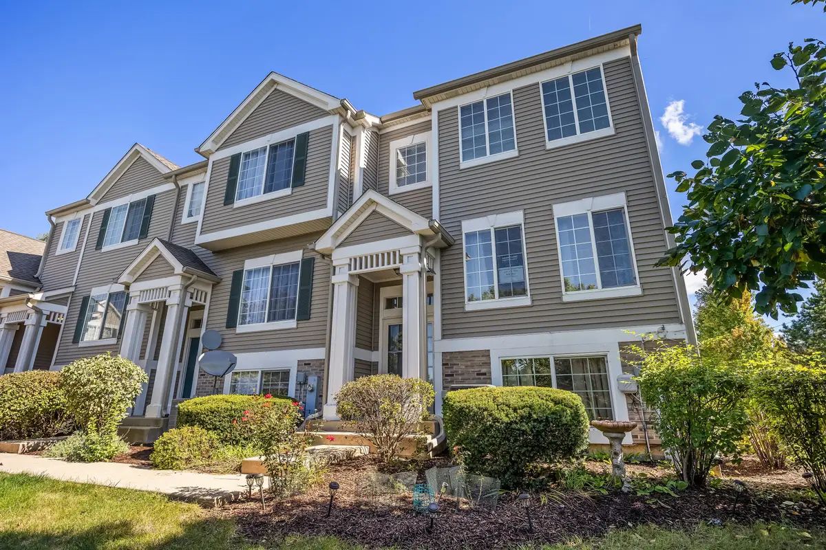 103 Enclave Circle #D, Bolingbrook, IL 60440 - #1