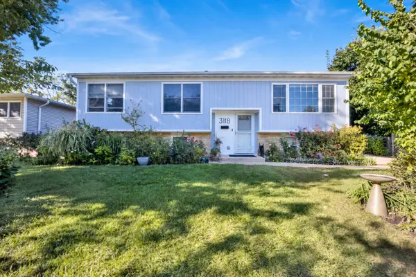 3118 Everglade Avenue, Woodridge, IL 60517