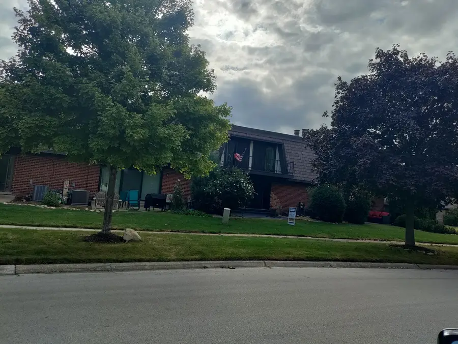 2 Cour Lasalle, Palos Hills, IL 60465 - #2