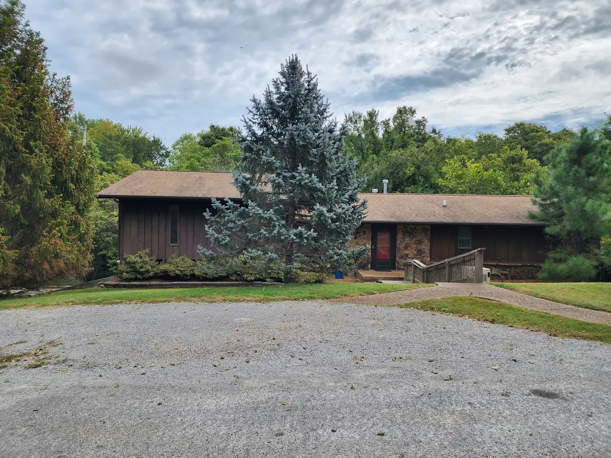 66 Birdsong Drive, Carbondale, IL 62903 - #1