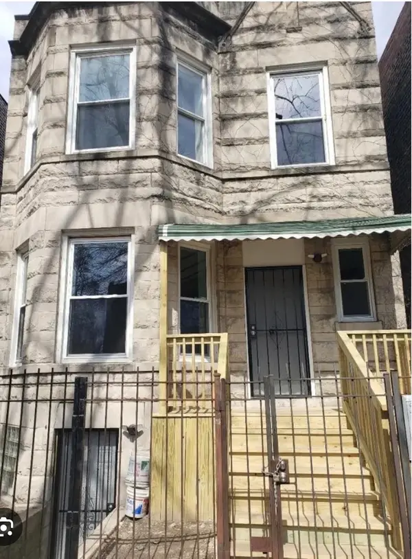 3424 W Walnut Street, Chicago, IL 60624