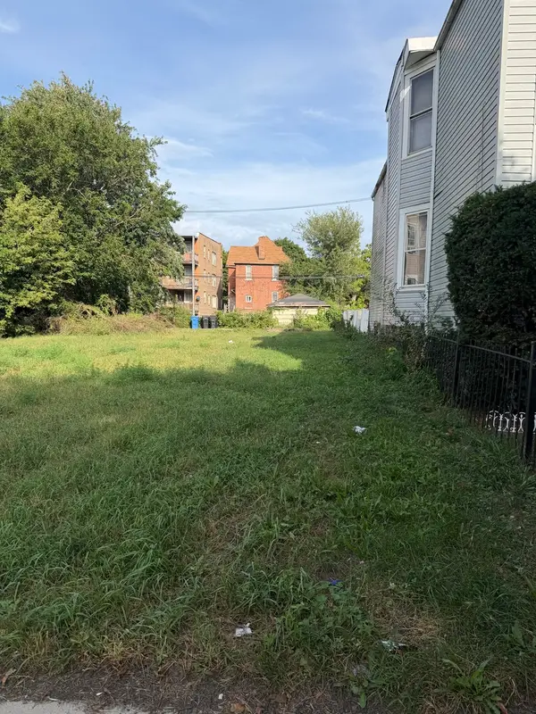 6929 S Martin Luther King Drive, Chicago, IL 60637