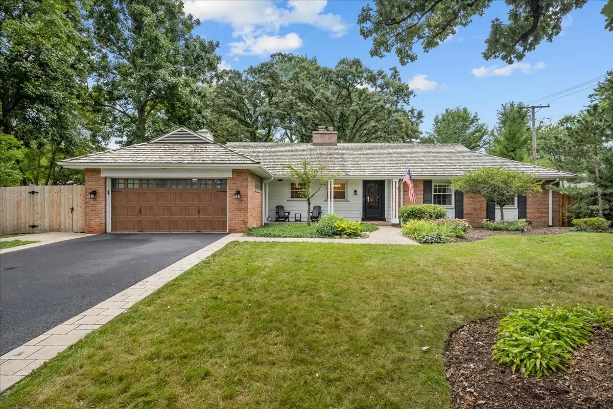 975 Inverlieth Terrace, Lake Forest, IL 60045 - #1