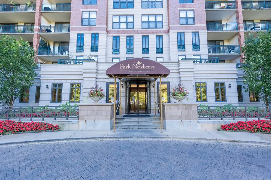 55 W Delaware Place #208-P052, Chicago, IL 60610 - #2