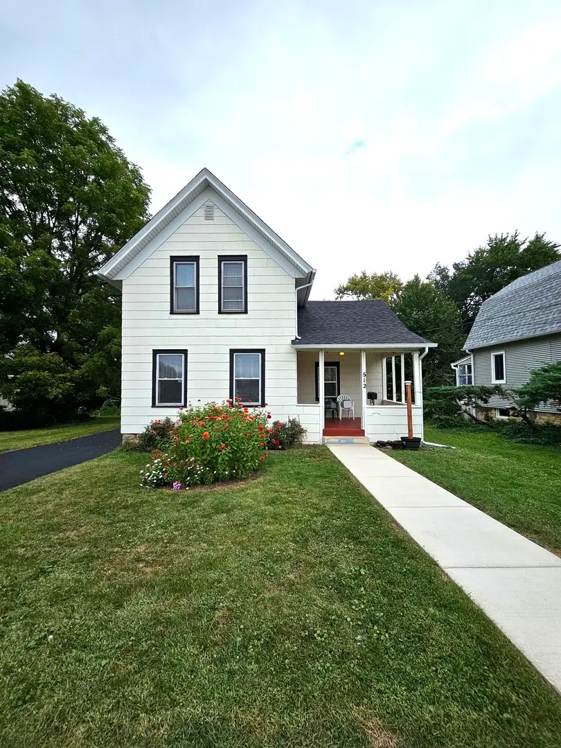 612 Page Avenue, Elgin, IL 60120 - #1