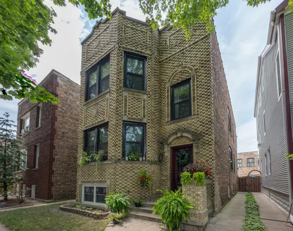 4018 N Maplewood Avenue, Chicago, IL 60618