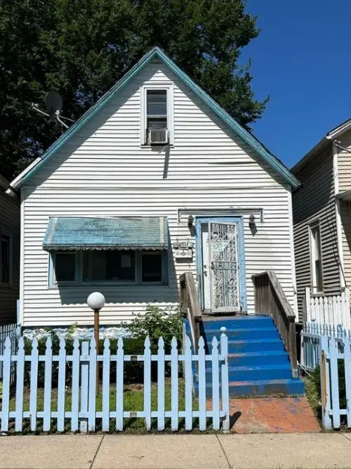 11568 S Lafayette Avenue, Chicago, IL 60628
