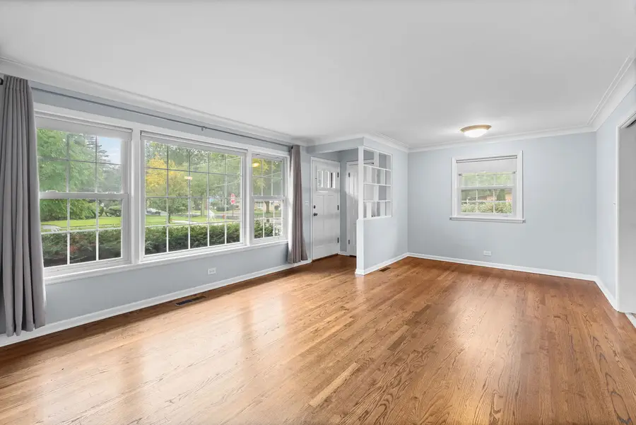 602 N Drury Lane, Arlington Heights, IL 60004 - #3