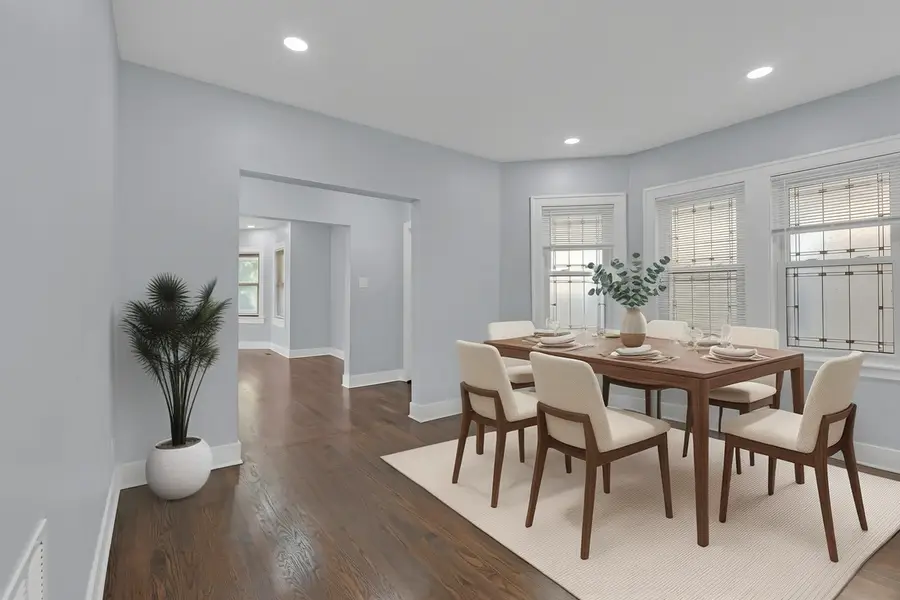 2539 W Morse Avenue, Chicago, IL 60645 - #3