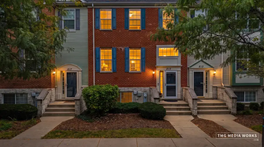 815 Lewisburg Lane, Aurora, IL 60504 - #2