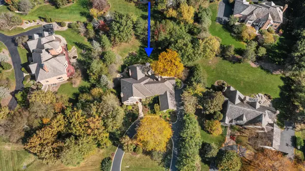 34 Deverell Drive, North Barrington, IL 60010