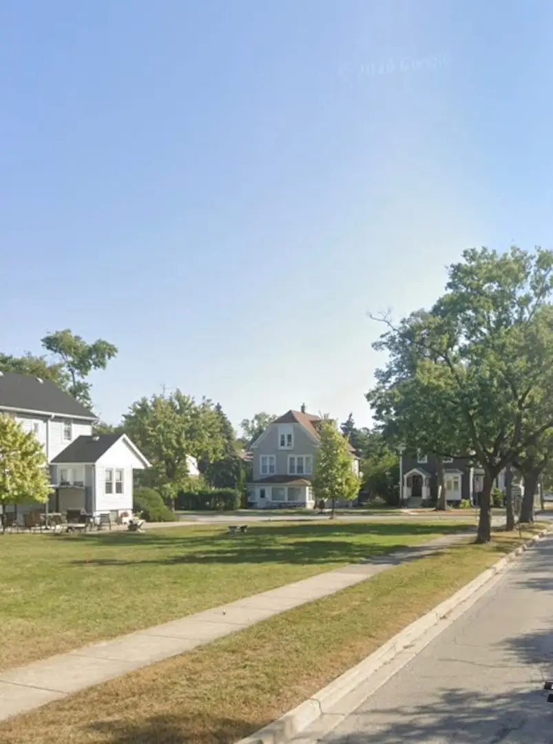 3840 Hollywood Avenue, Brookfield, IL 60513 - #2