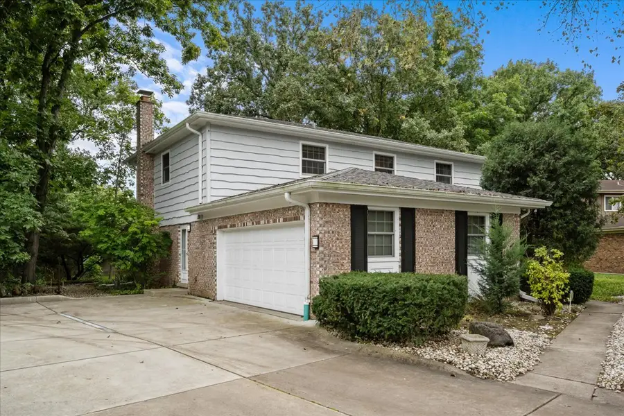 1745 E Summit Court, Deerfield, IL 60015 - #2