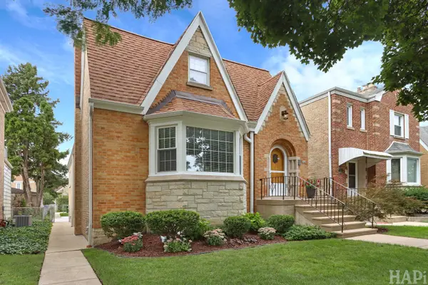 3246 N Newcastle Avenue, Chicago, IL 60634