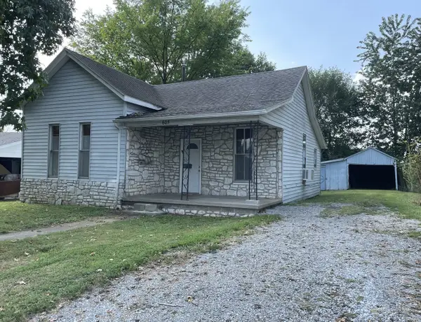 605 Schumaker Street, Carmi, IL 62821
