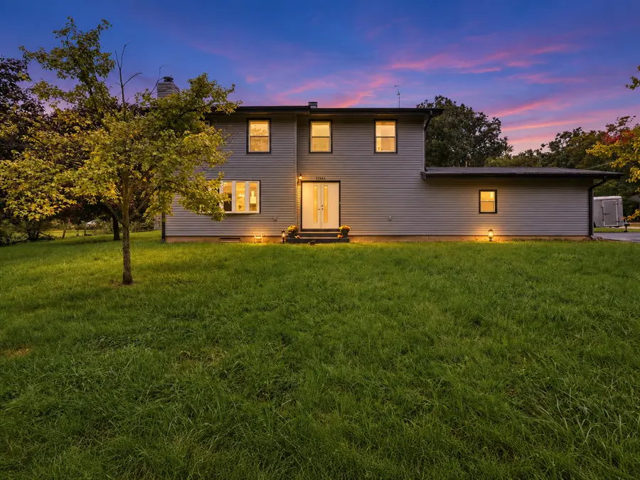 37860 N Metropolitan Avenue, Beach Park, IL 60087 - #2