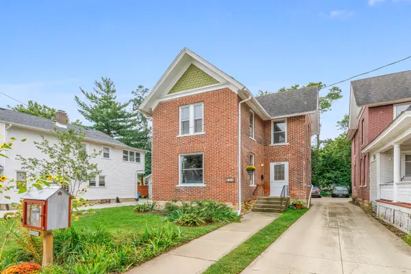 446 W Park Avenue, Aurora, IL 60506