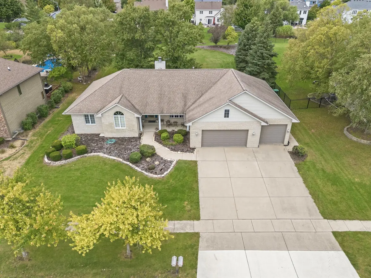 26142 W Highland Drive, Channahon, IL 60410 - #1