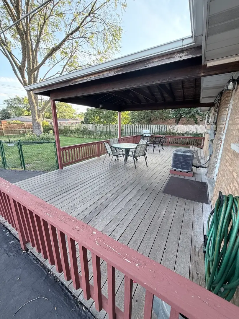 6635 W 87th Street, Oak Lawn, IL 60453 - #3