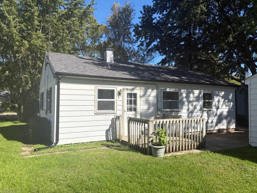 1417 Walnut Drive, Woodstock, IL 60098 - #3