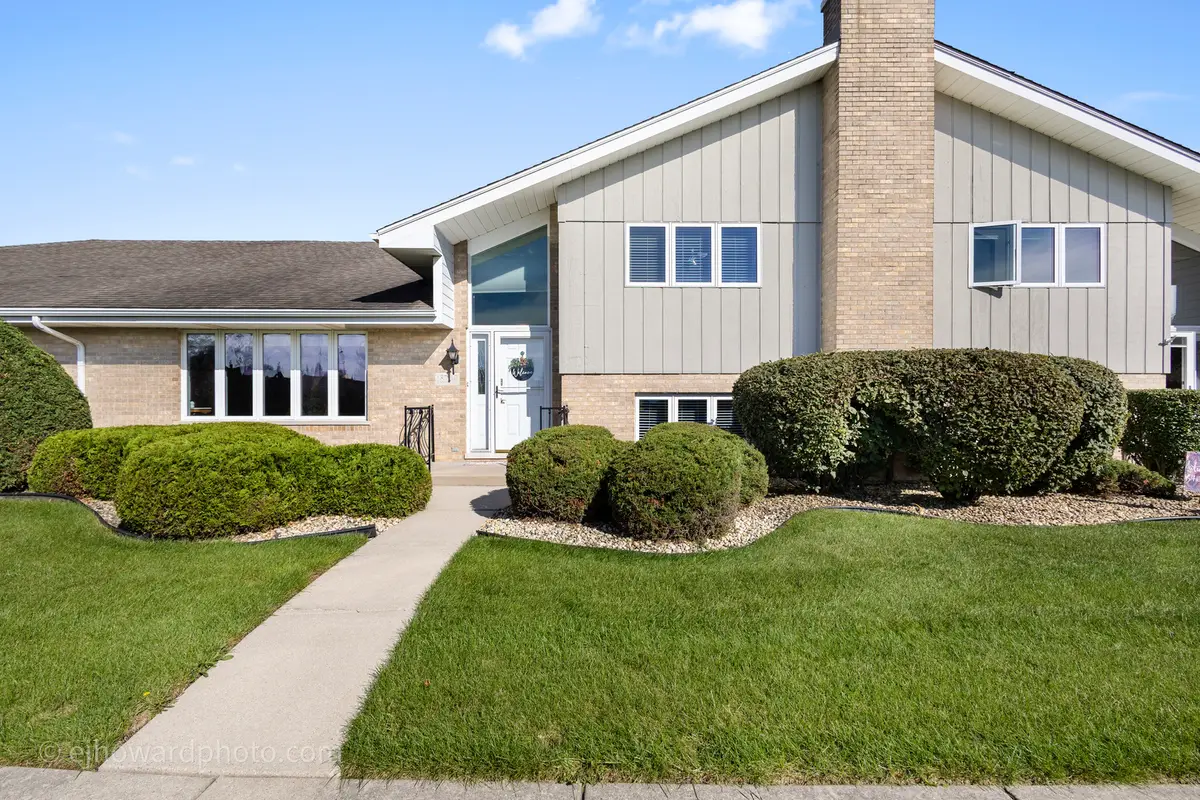 18249 Oregon Lane, Orland Park, IL 60467 - #1