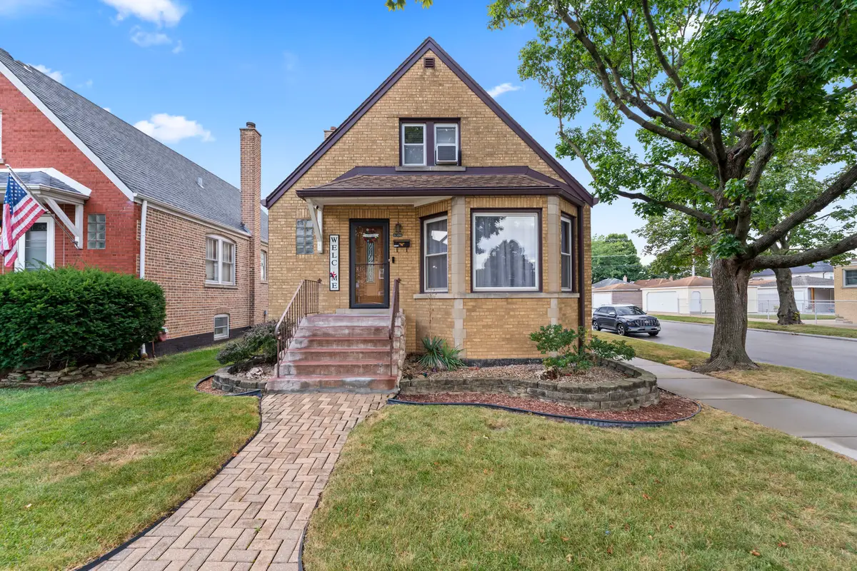 5300 S Narragansett Avenue, Chicago, IL 60638 - #1