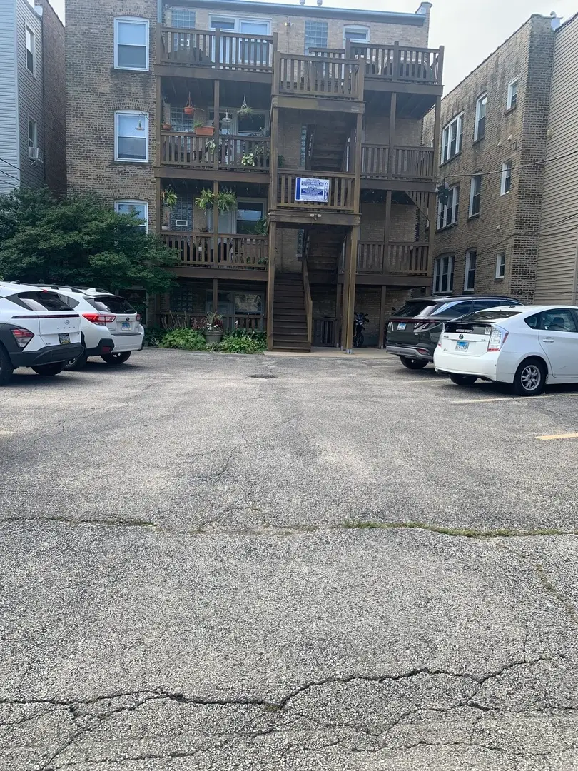 1734 W Foster Avenue #P-4, Chicago, IL 60625 - #3