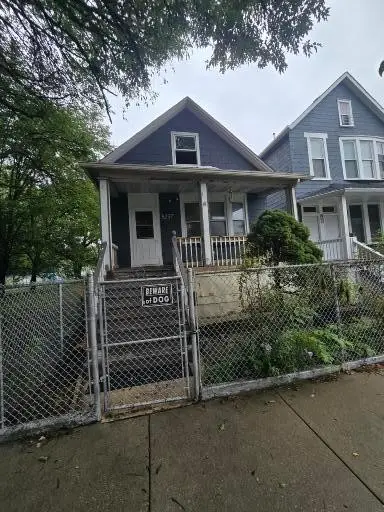 8237 S Burley Avenue, Chicago, IL 60617