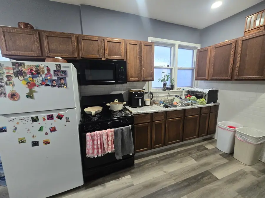 8237 S Burley Avenue, Chicago, IL 60617 - #2