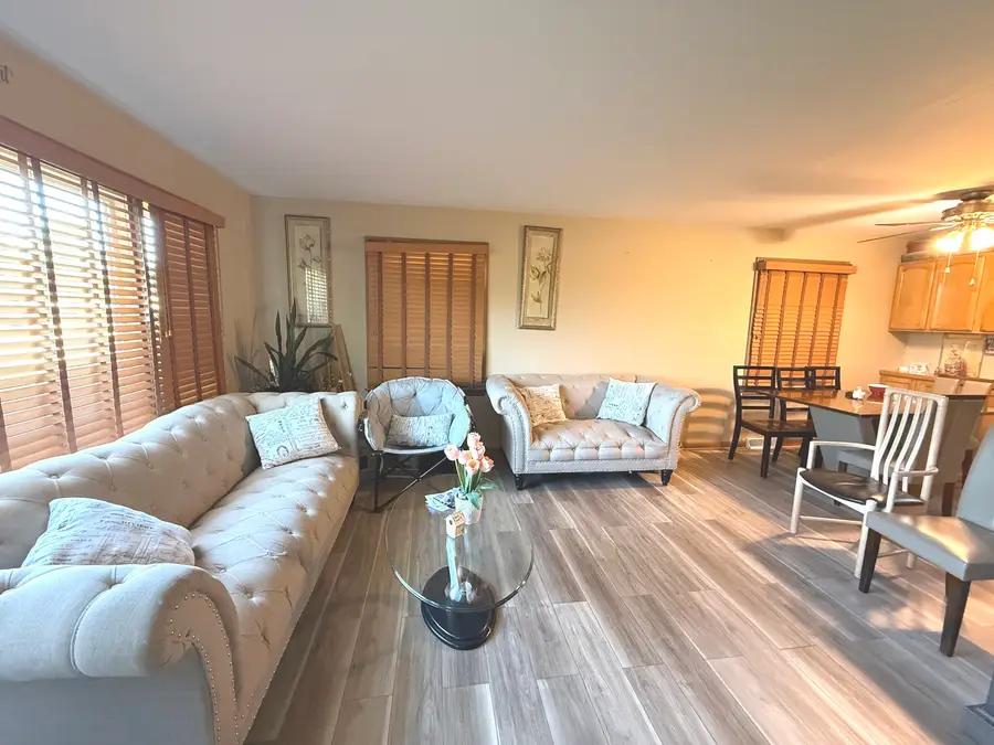 955 Silver Lake Road, Cary, IL 60013 - #2
