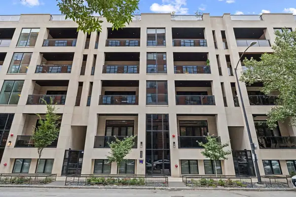 Address Withheld By Seller, Chicago, IL 60607