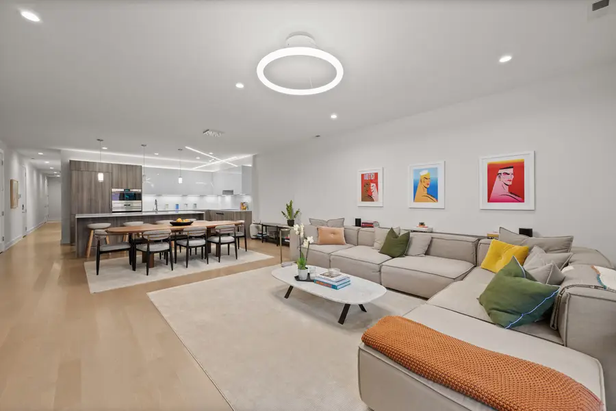 Address Withheld By Seller, Chicago, IL 60607 - #3