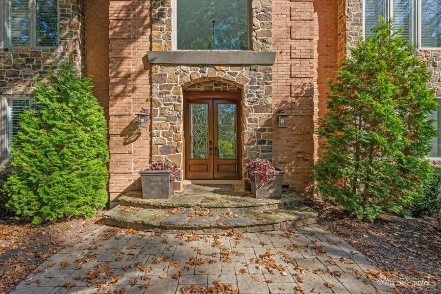 56 S Wynstone Drive, North Barrington, IL 60010 - #2