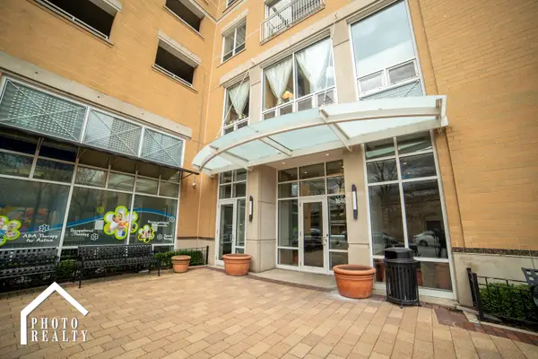 1640 Maple Avenue #1208, Evanston, IL 60201