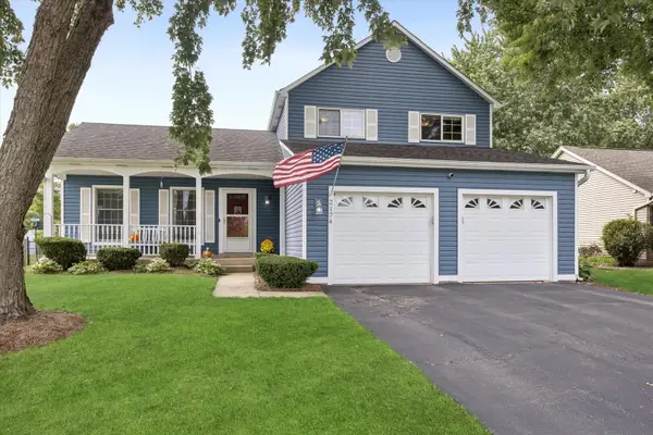 2174 Stirrup Lane, Wheaton, IL 60189