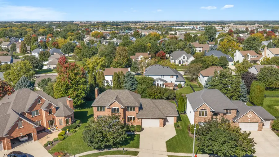 1039 Wellington Court, Sycamore, IL 60178 - #3