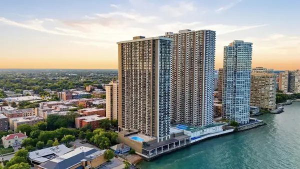 6007 N Sheridan Road #6H, Chicago, IL 60660