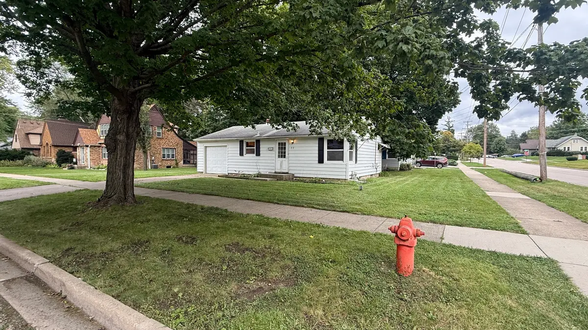 33 S Aldine Street, Elgin, IL 60123 - #1