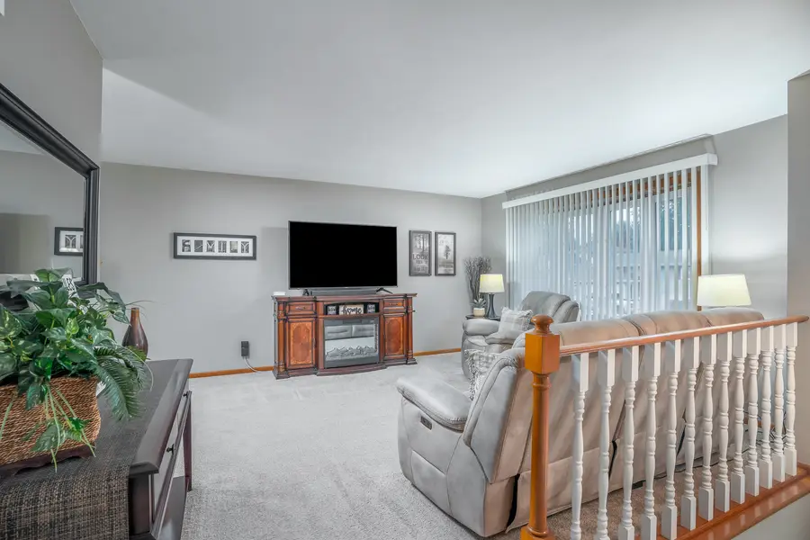 3426 Ridge Court, Davenport, IA 52806 - #3