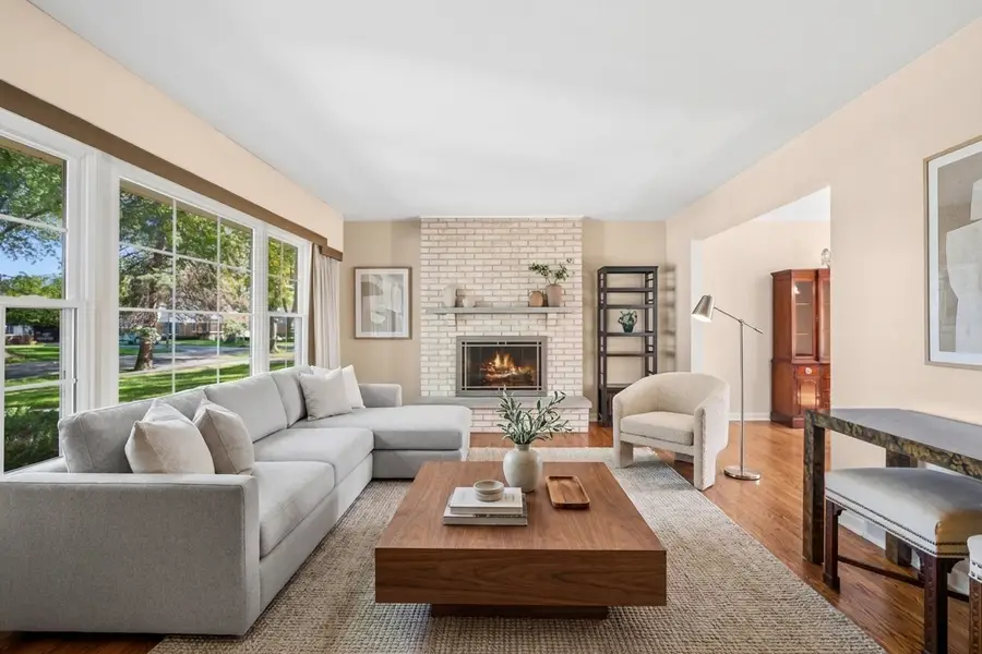 1627 E Jonquil Terrace, Arlington Heights, IL 60004 - #3