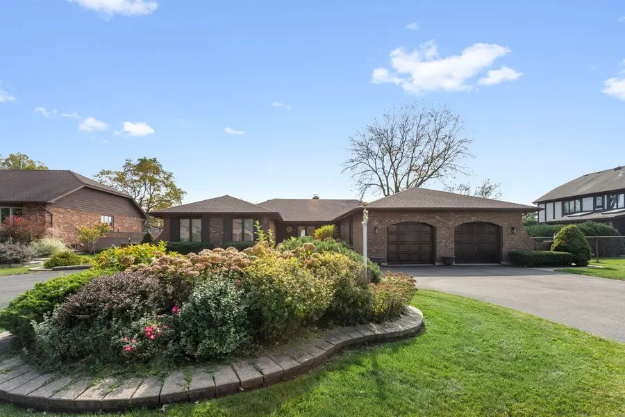 22W507 John Court, Medinah, IL 60157 - #2