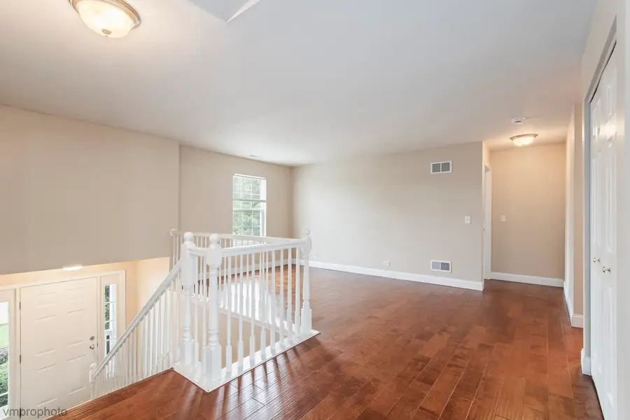 1582 Matthew Drive #1582, Algonquin, IL 60102 - #3