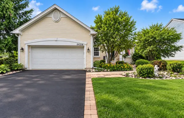 24218 Apple Creek Lane, Plainfield, IL 60586