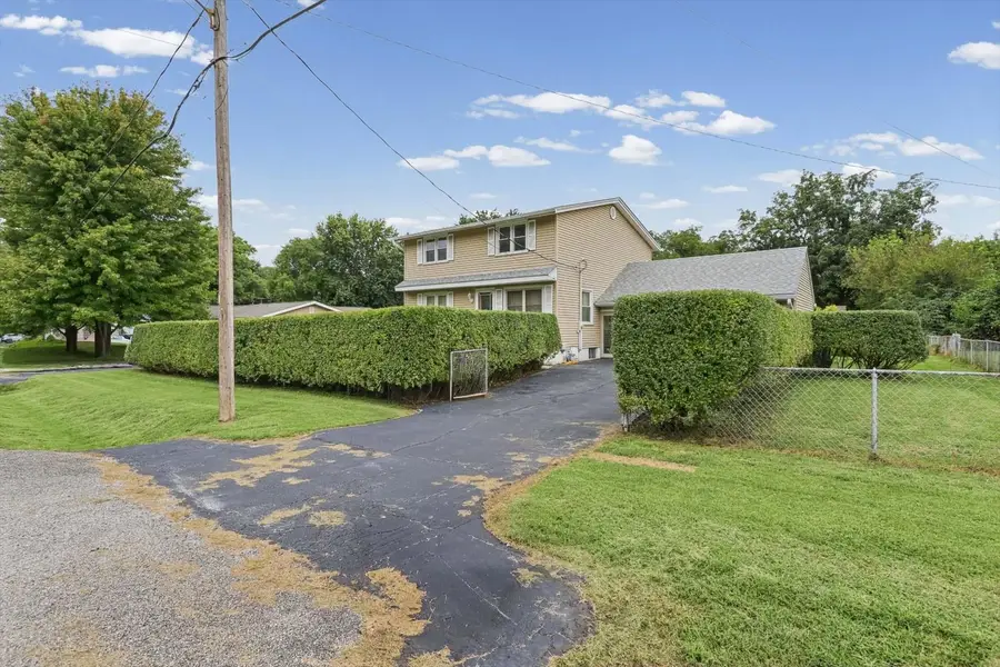 5542 Thrush Avenue, Decatur, IL 62521 - #2