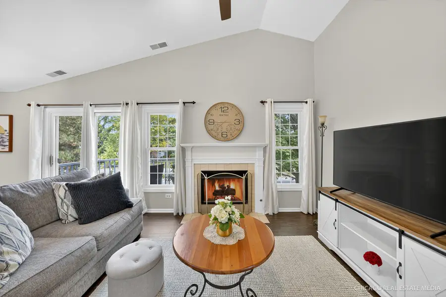 2013 N Coldspring Road, Arlington Heights, IL 60004 - #3