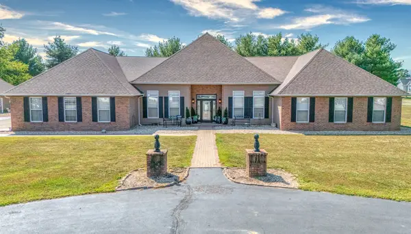 14323 N Manhattan Lane, Mt Vernon, IL 62864