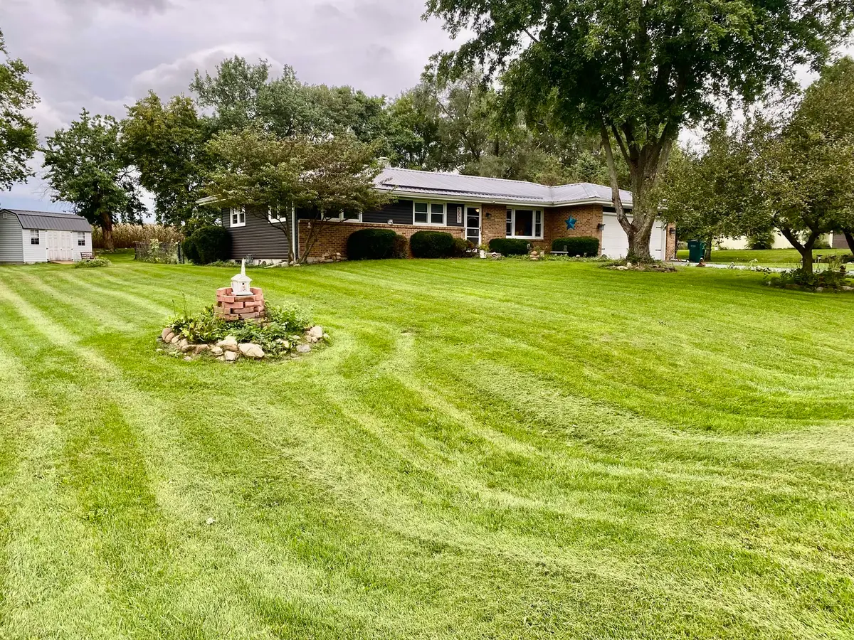 8556 E Valley View Drive, Stillman Valley, IL 61084 - #1